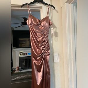 Medium mauve satin dress